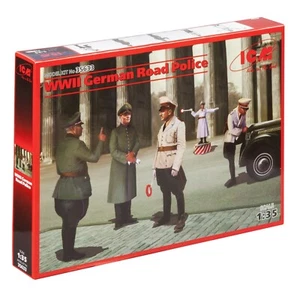 ICM 35633 Scale model figures 1:35 WWII German road police plastic models kits - Picture 1 of 8