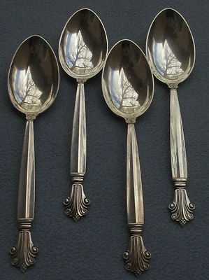 CUATRO cucharas grandes de plata esterlina Georg Jensen para lugar de postre Dinamarca Foto 1 de 4