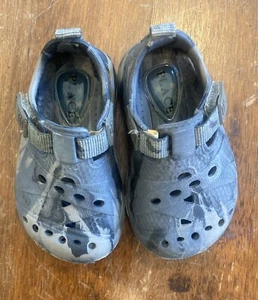 Zoccoli Mimetici Posto Bambini Tg 4 Bambino Mules Ragazzo Ragazza Esercito Crocs Unisex - Foto 1 di 6
