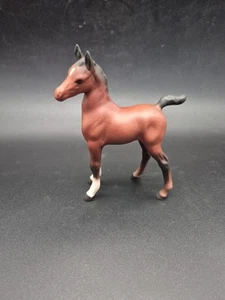 Beswick Bay Foal Standing Matte Porcelain Horse Figure - Picture 1 of 3