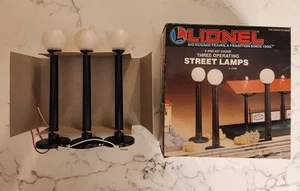 Lionel O/027 Gauge Three Operating Street Lamps #6-12708 - Picture 1 of 8