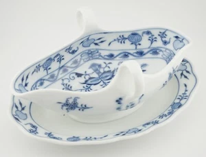 Carl Teichert Blue Onion 'Meissen' Design Sauce Boat Stand c1882 -1929 - Picture 1 of 4