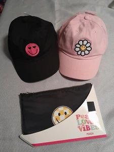 Baseball Caps Embroidered Smiling Daisy/Smiley Face Hat/Pouch Lot Of 3 NWT - Bild 1 von 12
