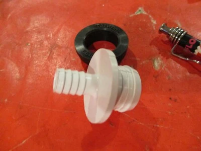 CORVETTE -CHEVROLET-IMPALA-GM-- Válvula de retención y buje de refuerzo de potencia de vacío de freno Foto 1 de 3