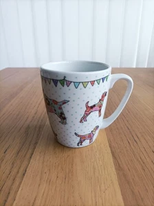 Queen's China Tasse "The Caravan Trail - Festival Dogs" - Bild 1 von 6