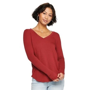 Favorite Women's V-Neck Long Sleeve Tee - Large Size - Picture 1 of 4