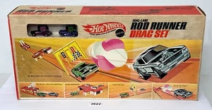 Hot Wheels 1969 Redline Dual Lane Rod Runner Race Set - Unused - Never Opened - Imagen 1 de 16