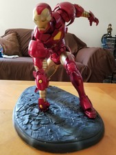 Iron Man # 76 Comic + Marvel Sideshow Exclusive Iron Man Statue 1 of 500