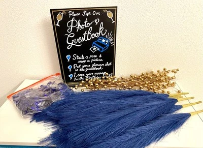 Decoraciones de mesa decoración de fiesta azul marino y dorado Foto 1 de 4