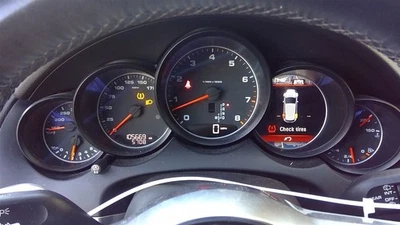 Transfer Case 3.6L ID Nfd Fits 11-18 PORSCHE CAYENNE 2443246 - Image 1 of 4