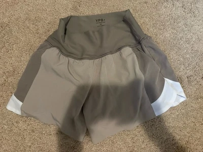 YPB Abercrombie Women’s High Waisted Shorts White/brown/ Grey Size XS - Image 1 of 3