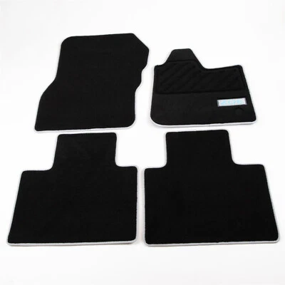 Genuine Renault Zoe Carpet Textile Foor Mats 4 Heel Protection (8201332647) - Image 1 of 4