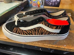 Vans Estilo 36 Decon Sf Animal Rayas Tigre Talla EE. UU. 7 Hombres (8,5 Mujeres) Nuevo - Imagen 1 de 7