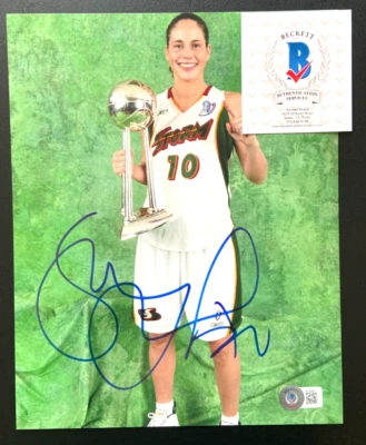 SUE BIRD SIGNED 8X10 PHOTO TEAM USA UCONN LADY HUSKIES SEATTLE STORM BAS - Image 1 of 2