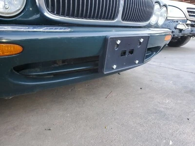 99 00 01 02 2003 Jaguar XJ8 XJR 1998 VANDEN PLAS PARACHOQUES DELANTERO REJILLA INFERIOR VERDE Foto 1 de 2
