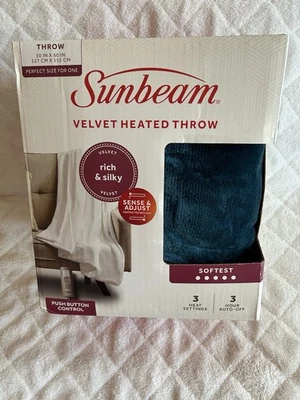 Sunbeam Velvet Heated Throw with 3 Heat Settings Remote Control Auto-Off 50x60 - Image 1 of 4