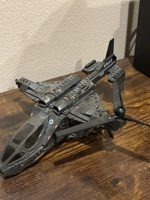 HALO Mega Bloks UNSC Falcon 96940 - Falcon Only NOT COMPLETE - Image 1 of 4