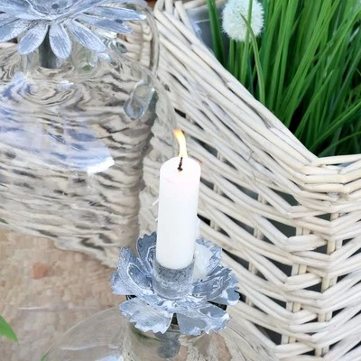 Metal Flower Candlestick Topper for Bottles, Flower Shape Dinner Candle Holder - Image 1 of 3