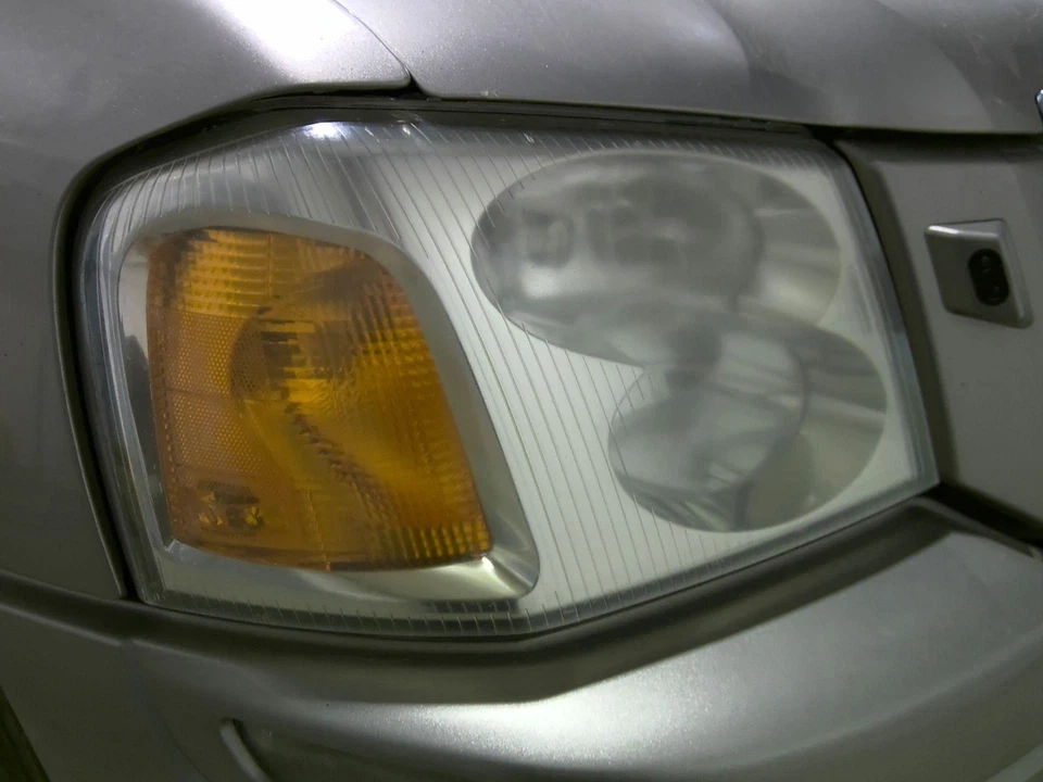 Faro halógeno compuesto derecho pasajero derecho GMC Envoy XL 2002-2006 Foto 1 de 1