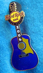 LAS VEGAS ELVIS PRESLEY WALL DISPLAY FAMOUS GUITAR SERIES 06 Hard Rock Cafe PIN - Picture 1 of 1