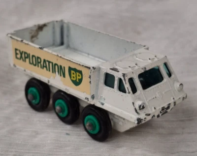 Caja de cerillas vintage Lesney No. 61 BP Exploración Alvis Stalwart Hecho en Inglaterra Foto 1 de 4