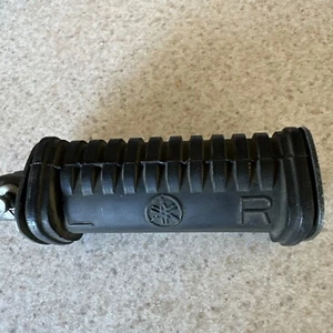 Yamaha XS650 TX650 Rear Passenger Footrest Peg Assembly Vintage Yamaha 1974-1983 - Picture 1 of 8
