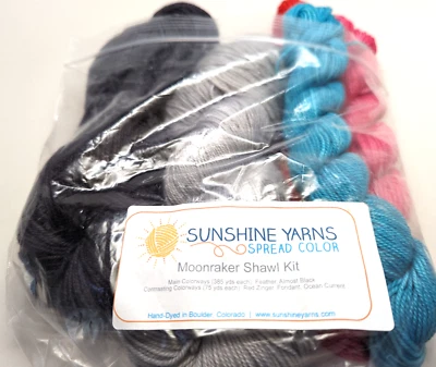 Kit de chal Sunshine Yarn Moonraker 2 madejas completas 3 mini madejas 11 oz peso total Foto 1 de 2