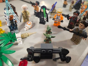 Lego Star Wars Figures Weapons Bricks Extra Accessories Lot - Picture 1 of 15