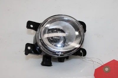 Luz antiniebla derecha Infiniti Q60 2019-2022 261508990C OEM NH23 Foto 1 de 4