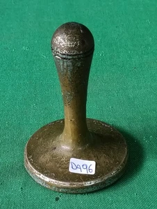 ANTICO BATTICARNE BATTI PESTA CARNE IN OTTONE BRONZO VECCHIO. DA96 - Foto 1 di 6