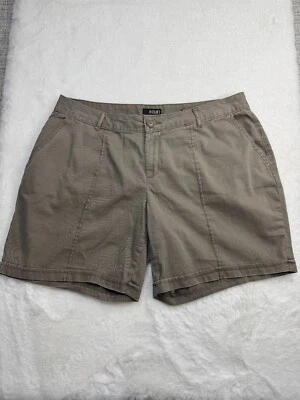 Pantalones Cortos ANA A New Approach 18W Verde Oliva Algodón Sarga Tiro Medio Chino con Puños Foto 1 de 4