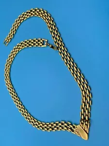 Vintage Gold Metal Elegant Necklace Pendant 43cm long - Picture 1 of 12
