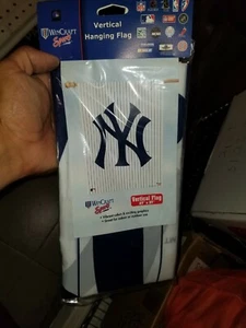 MLB New York Yankees Vertical Flag - 27” x 37” - Pinstripes - By WinCraft - NIB - Picture 1 of 1
