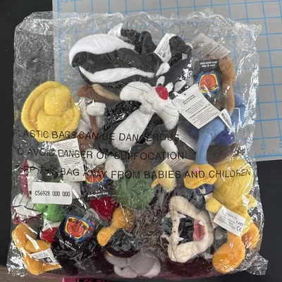 Mini bolsa de frijoles de felpa vintage Warner Bros 1999 Looney Tunes juego de 12 sellados Foto 1 de 4