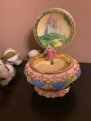 Caja de música rosa aurora de la Bella Durmiente de Disney rara Foto 1 de 4