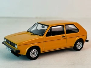 Corgi Vanguards 1:43 Scale Volkswagen Golf GTI Mid Series - Picture 1 of 14
