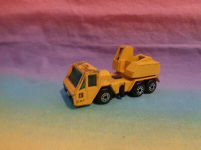 Vintage 1976 Matchbox Caterpillar Cat Crane Truck Construction Lesney England - Image 1 of 4