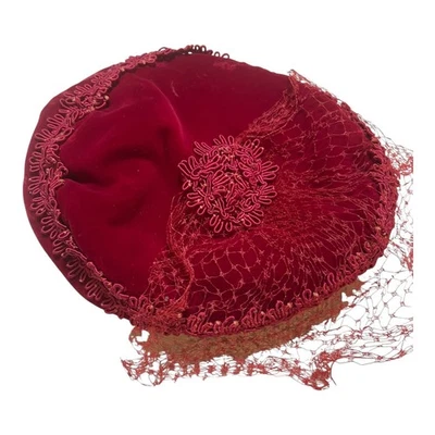 J.L. Sombrero Pastillero Vintage Terciopelo Brandeis & Sons con Velo Rojo Foto 1 de 4