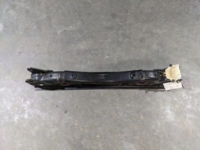 GMC SIERRA 2500 HD 2020-2025 doble cabina barra de torsión delantera soporte MO 1180014 Foto 1 de 4