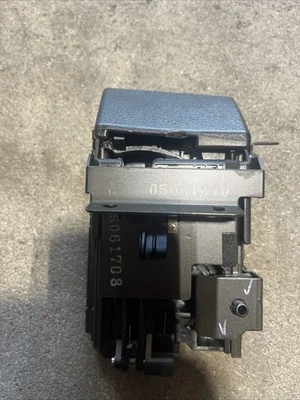 Portavasos para tablero de instrumentos Nissan 350Z 2003-2006 usado Foto 1 de 4