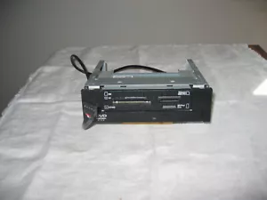 Dell Full Bay Multi Card Reader + DVD-ROM Desktop incl Cable - Picture 1 of 1