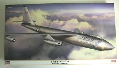 Hasegawa B-47E Stratojet, 1000th Stratojet, Limited Ed. Kit 1/72 w/ Extras 2350 - Image 1 of 4