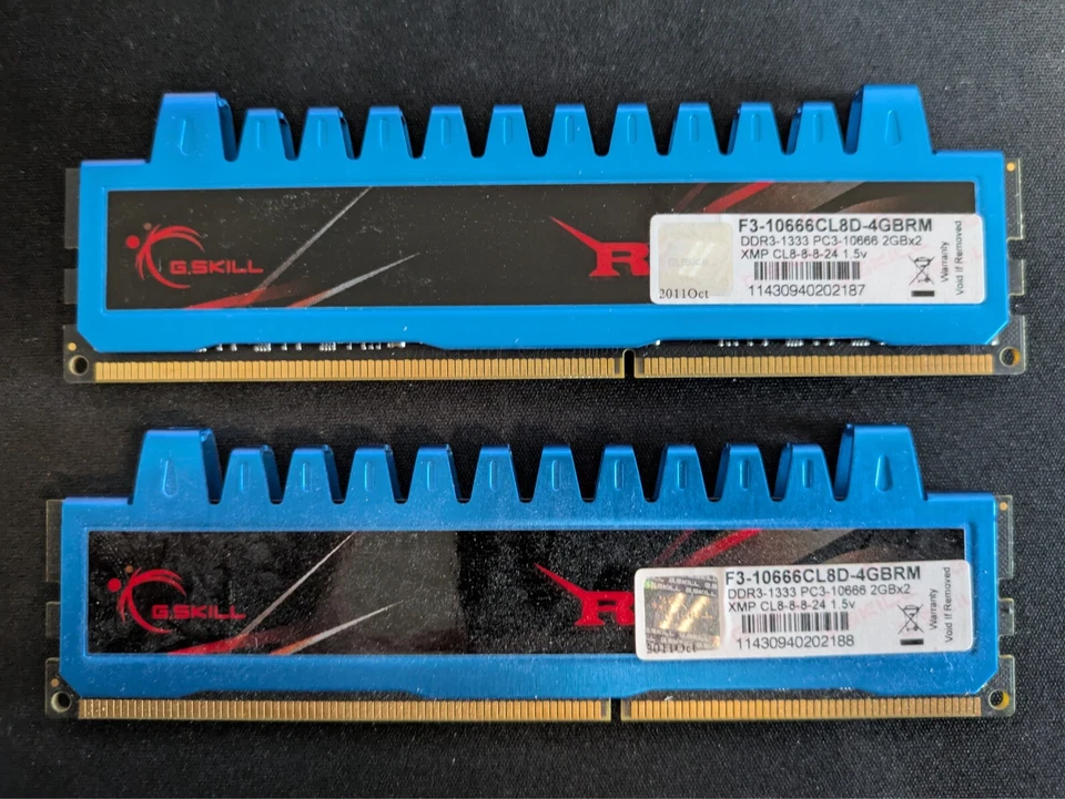 G.Skill PC3-10666 2 GB DIMM 1333 MHz DDR3 SDRAM Memory (F3-10666CL8D-4GBRM) - Image 1 of 1