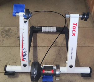 Radl fahren im Wohnzimmer !! Hometrainer - compact&platzsparend aber effizent. - Bild 1 von 10