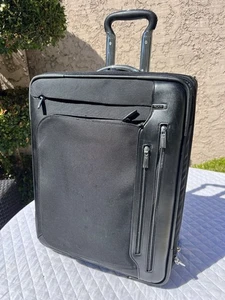 Maleta de mano Tumi Arrive Heathrow” Continental 21” vertical enrollable 25021D - Imagen 1 de 20