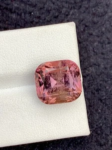 Unique Tourmaline Faceted 10.90 ct - Vibrant Gem from Afghanistan - Picture 1 of 7