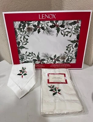 8-NIB LENOX ,WILIAM SONOMA HOLLY BERRIES DESIGN CORK PLACE MATS TABLE NAPKIN - Image 1 of 4