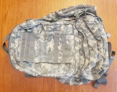 Camelbak Maximum Gear cordura bfm рюкзак очень большой ACU цифровой камуфляж - Изображение 1 из 4