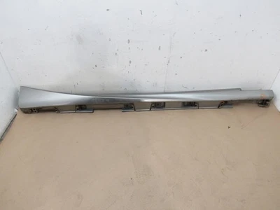 Panel de moldura de faldón basculante para pasajero derecho Lexus IS300 2020 14-21; Foto 1 de 4