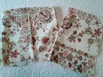 Waverly Vintage Fabric Remnants Crewel Look Vase w Flowers Green Coral Cream - Image 1 of 4